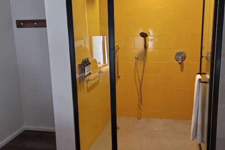 Room 48 of 82