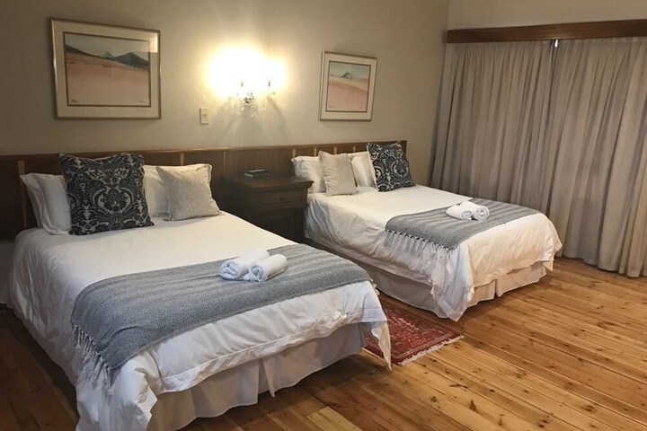 Room 11 of 54