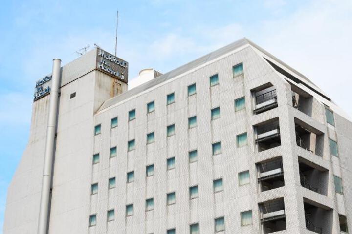 Hotel Entry
