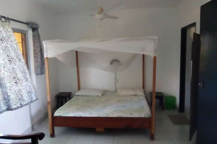Room 2 of 15
