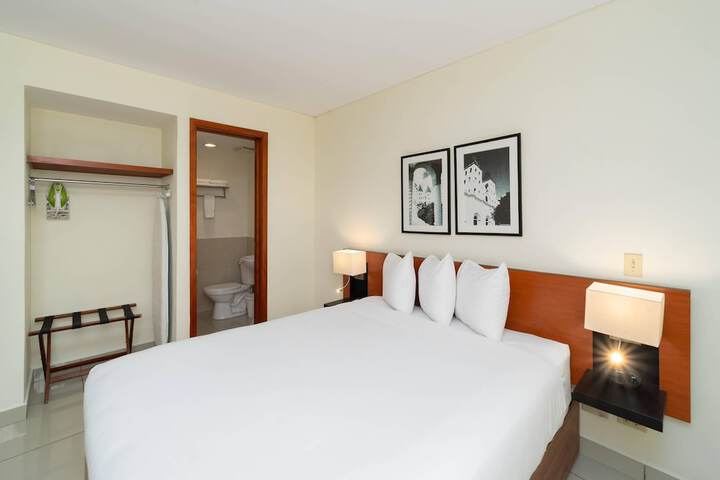 Room 14 of 51