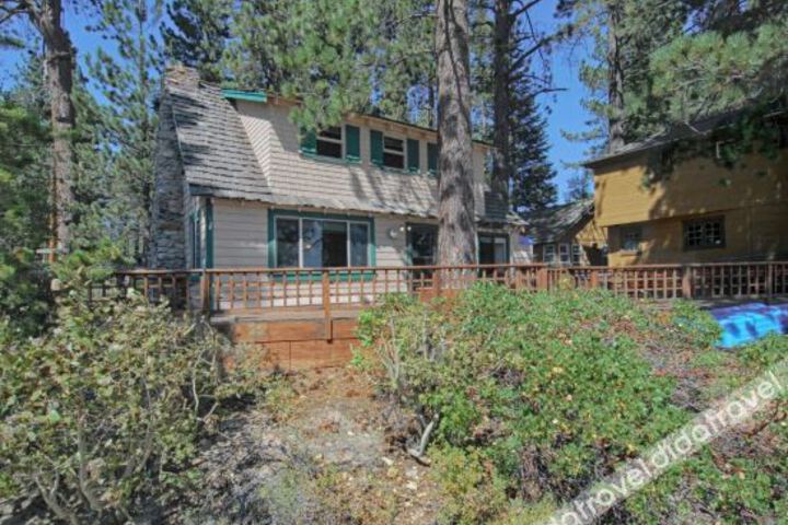 Photo of 7460 N Lake Blvd 3 Br Home by RedAwning