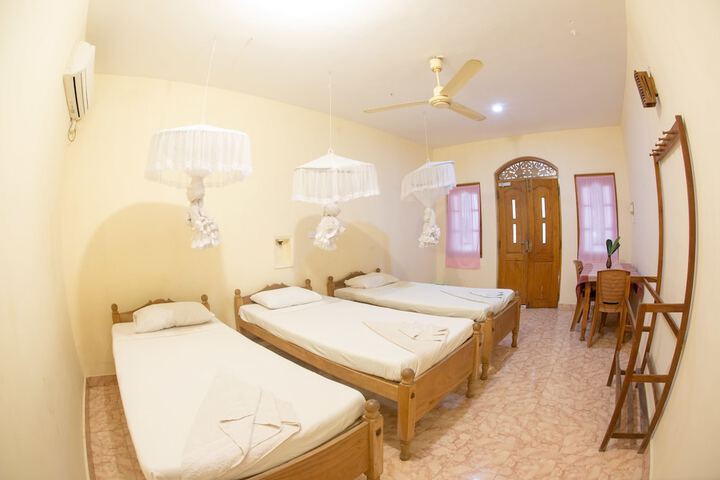 Room 5 of 59