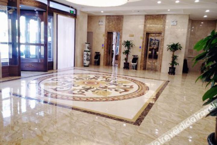 Hotel Interior 9 of 11