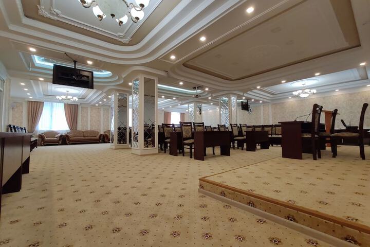 Business Center 86 of 92