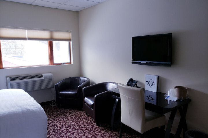 Room 70 of 206