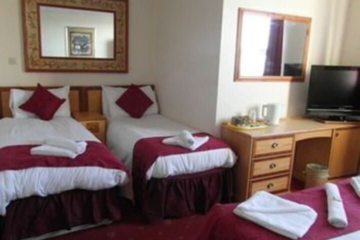 Room 25 of 58