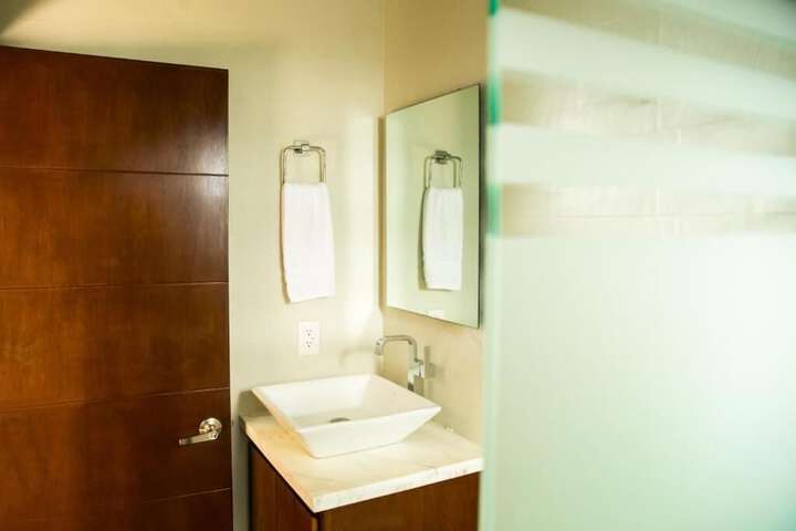 Room 22 of 32