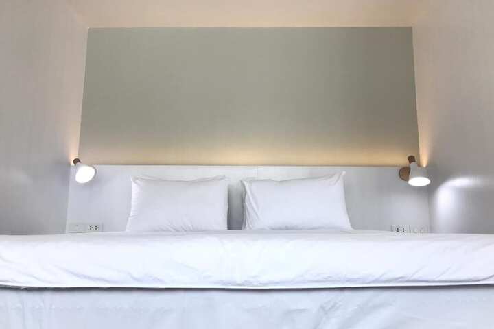 Room 15 of 39