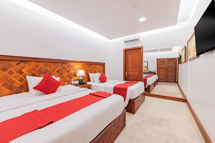 Room 36 of 211