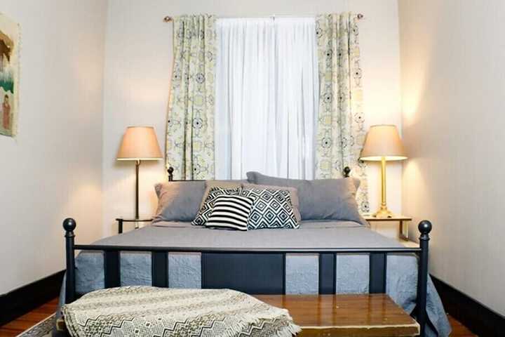 Room 8 of 29