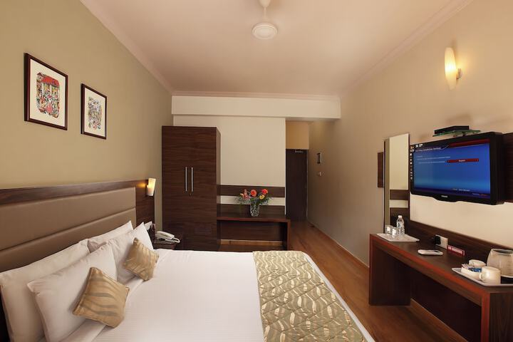 Room 16 of 89