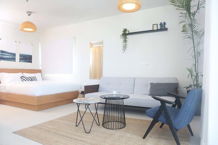 Room 7 of 37