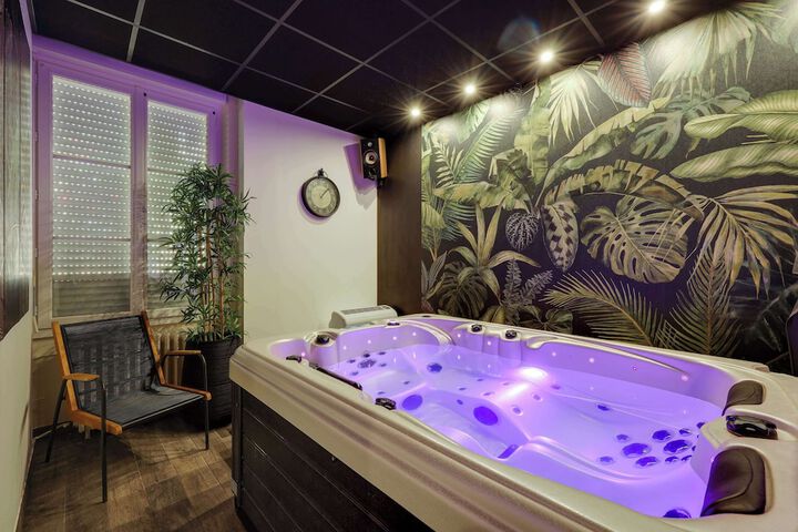 BRIT HOTEL &  SPA Le Roc au Chien in Bagnoles-de-l'Orne