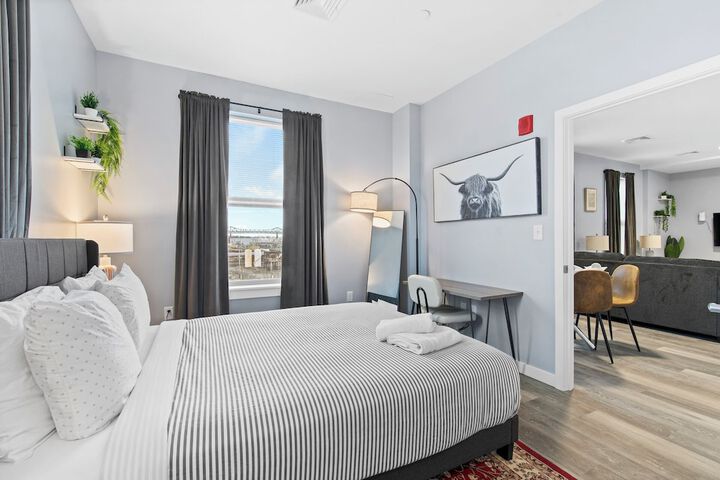 Room 186 of 232