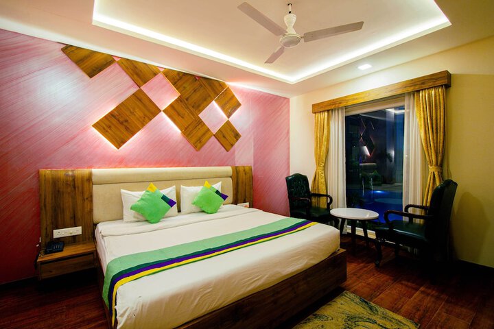 Room 45 of 70