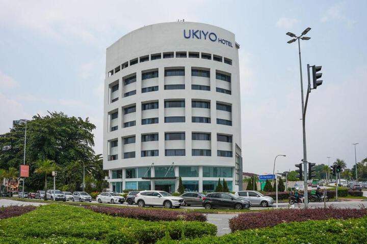 Ukiyo Suites