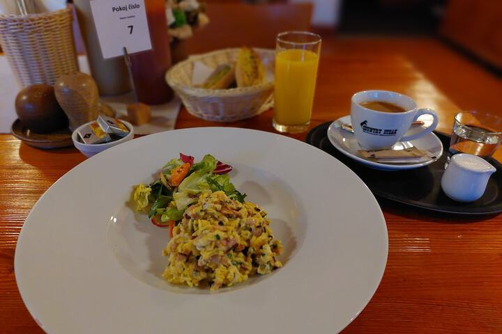 Breakfast/Coffee Service 34 of 35