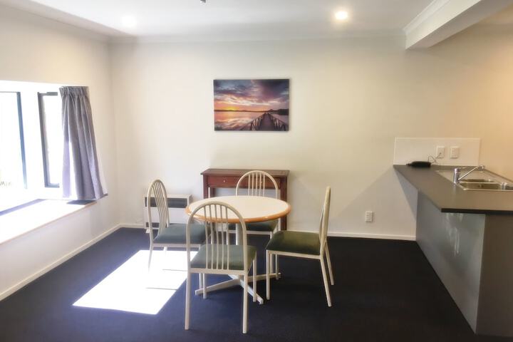 Room 25 of 62
