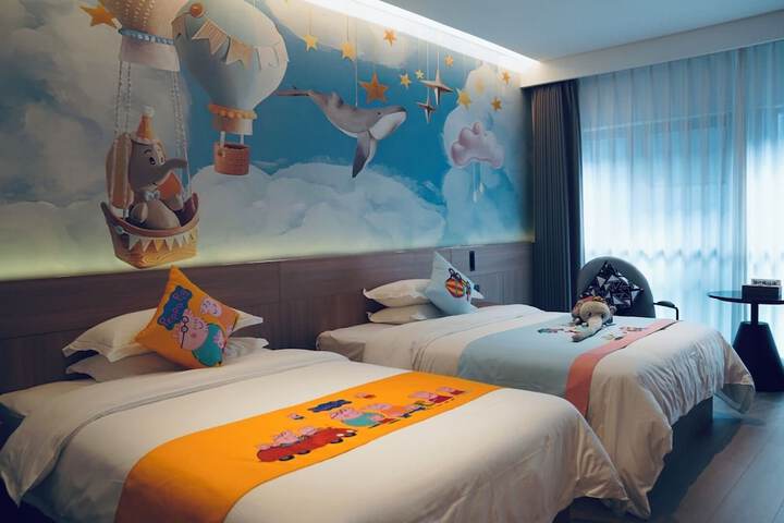 Room 19 of 47