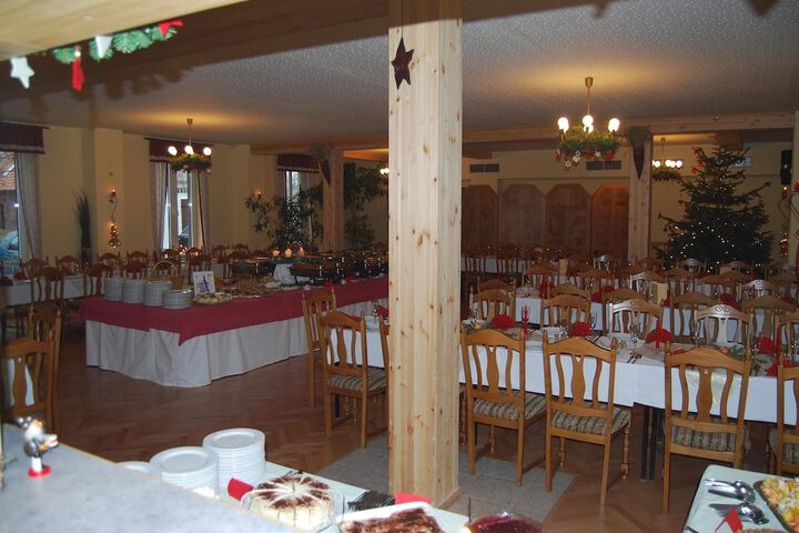 Dining Photos