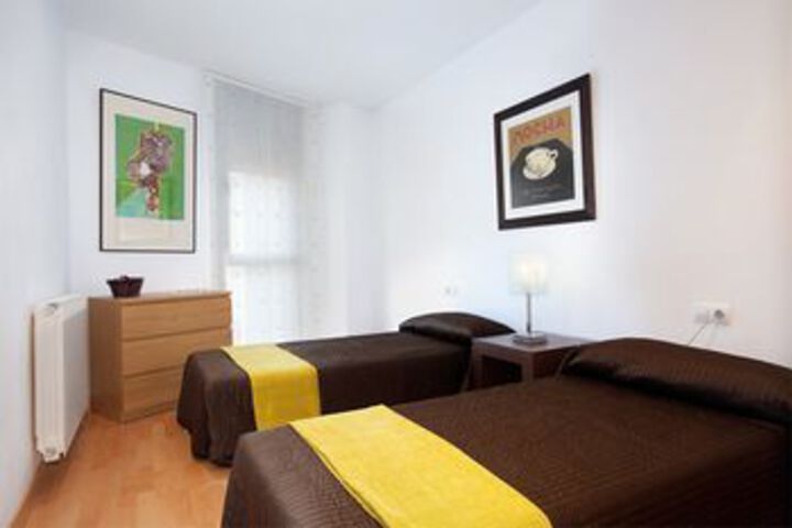 Room 7 of 19