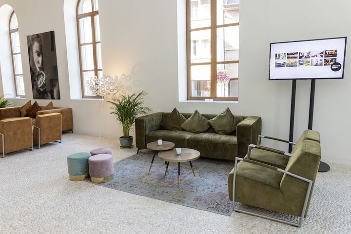 Lobby Photos