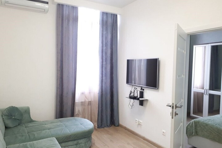 Room 30 of 69