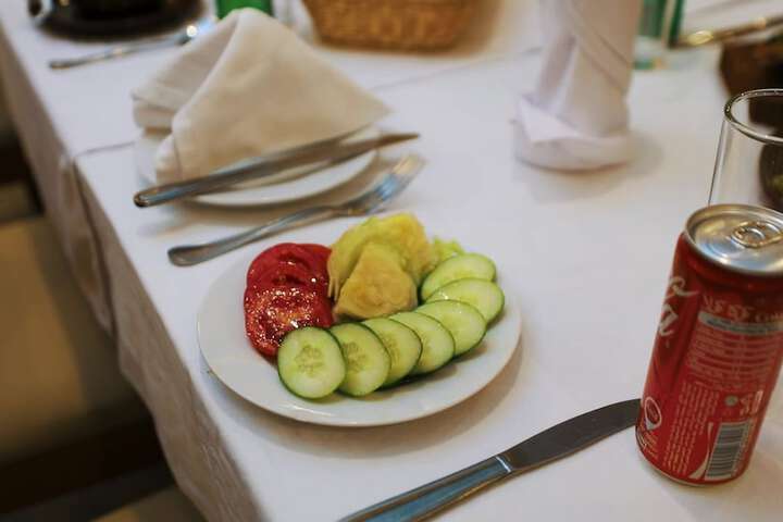 Dining 48 of 76