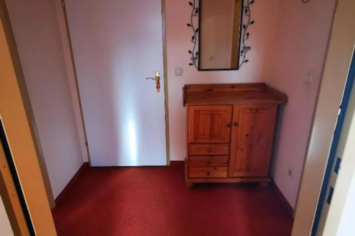 Room 3 of 12