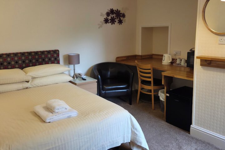 Room 10 of 92