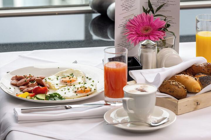 Breakfast/Coffee Service 46 of 59