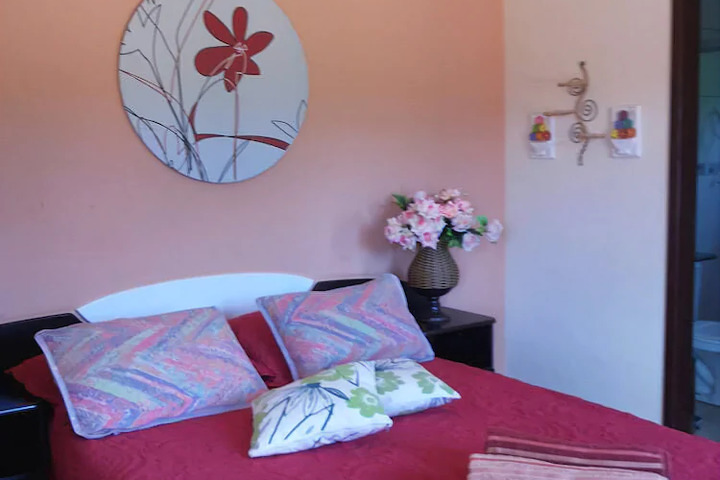 Room 2 of 7