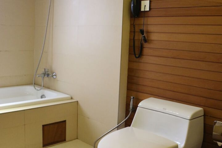 Room 29 of 72