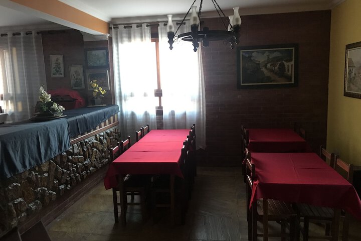 Dining 16 of 42
