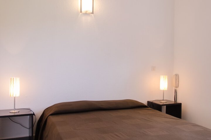 Room 4 of 46