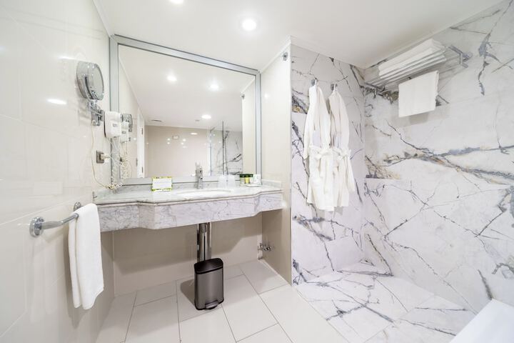 Bathroom Vanities