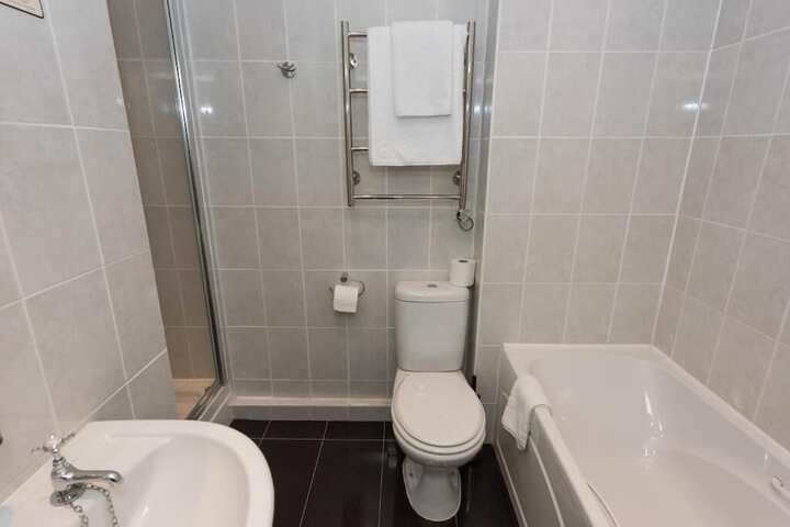 Room 45 of 71
