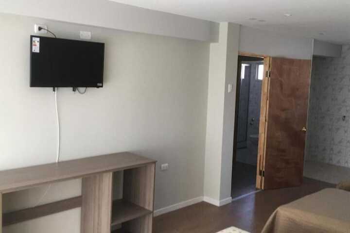 Room 6 of 26