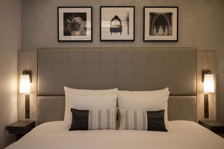 Room 14 of 82