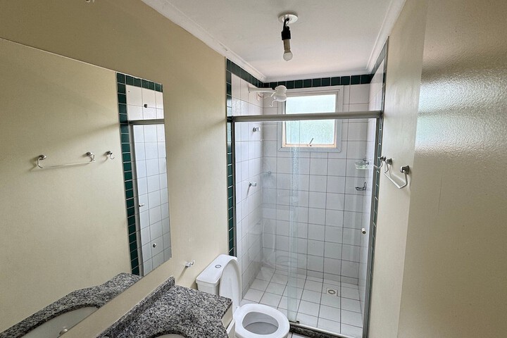 Room 11 of 29