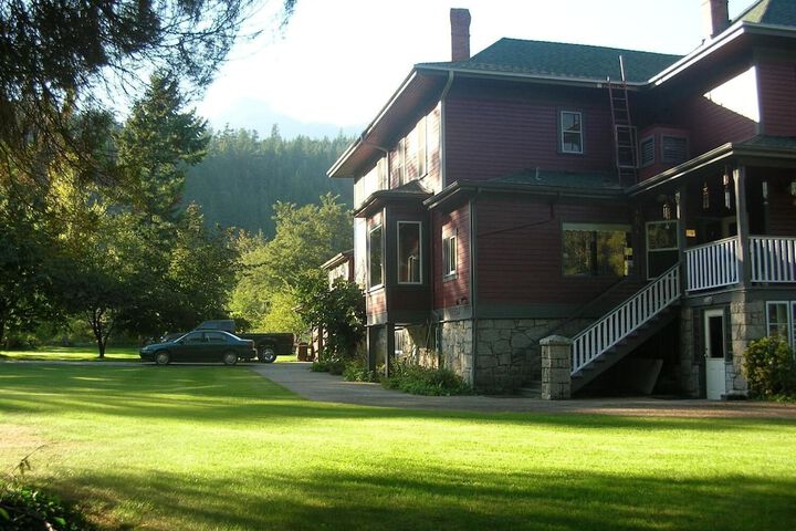 Hotel 5 of 21