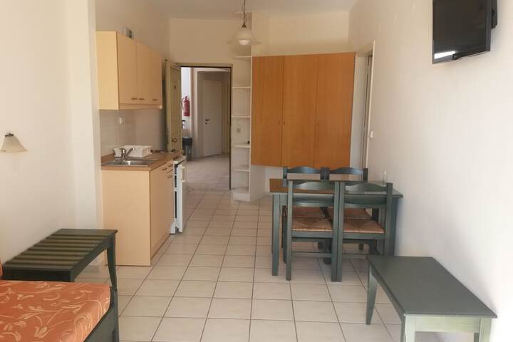 Room 5 of 95