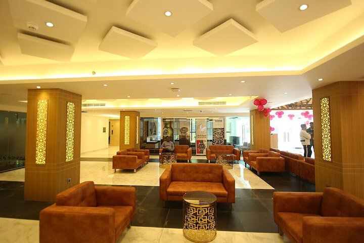Hotel 12 of 12