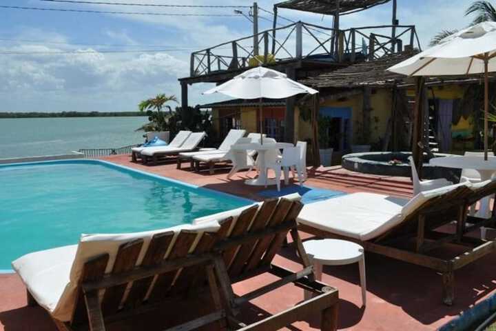 Pool Hotel