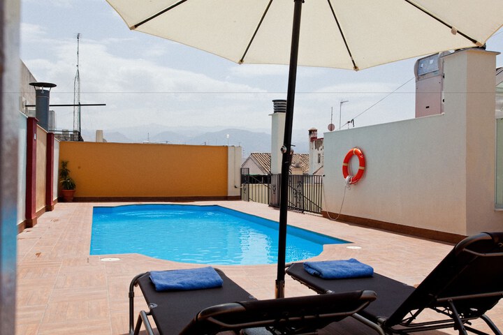 Hotel Pool