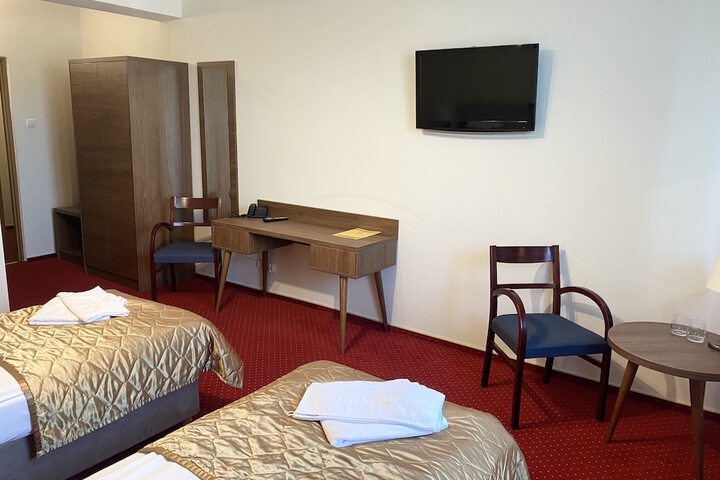 Room 25 of 50