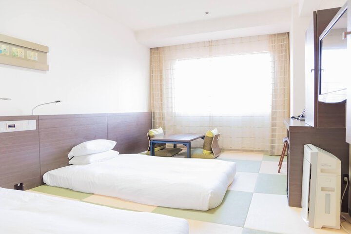 Room 18 of 68