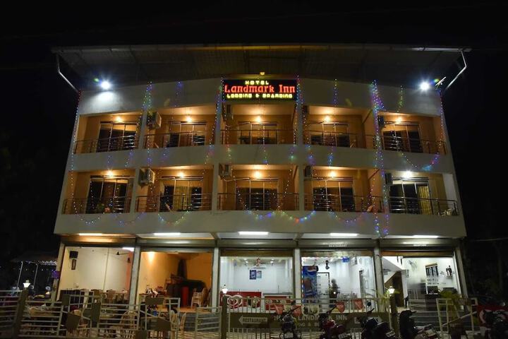 Hotel 7 of 8
