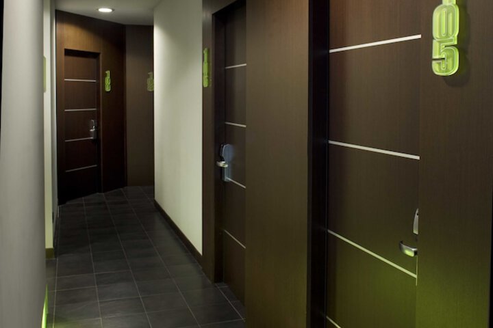 Ballroom/Hall 59 of 67
